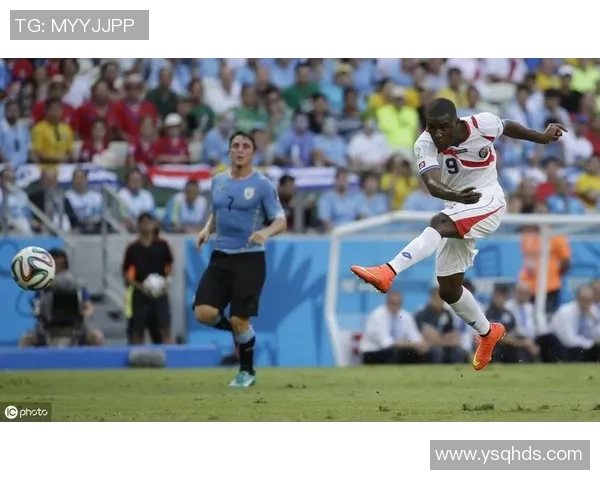 薩斯菲爾德與羅薩里奧中央的激烈對決揭示足球戰術的博弈與魅力