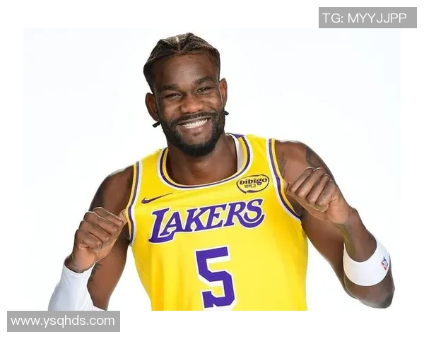 大功臣!艾顿22+15创湖人生计新高 里夫斯:他体现得像一头怪兽 大功臣!艾顿22+15创湖人生计新高 里夫斯:他体现得像一头怪兽